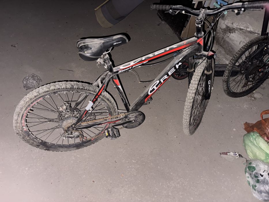 Продается красный велик