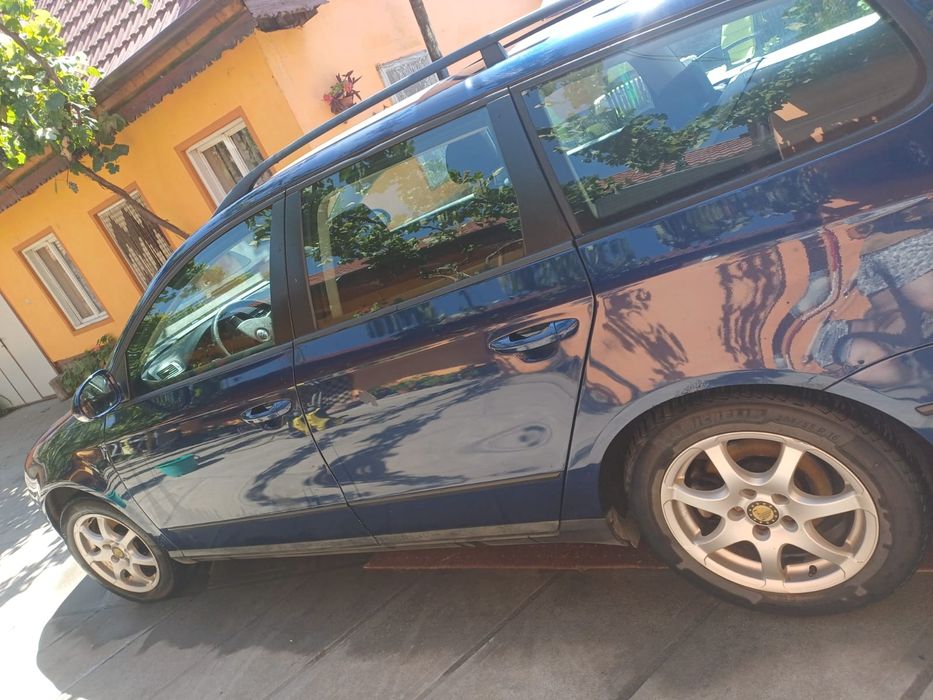 Vând Passat B6 1.9 TDI