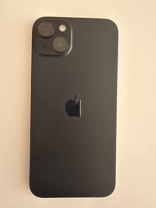Продается iPhone 15 Plus