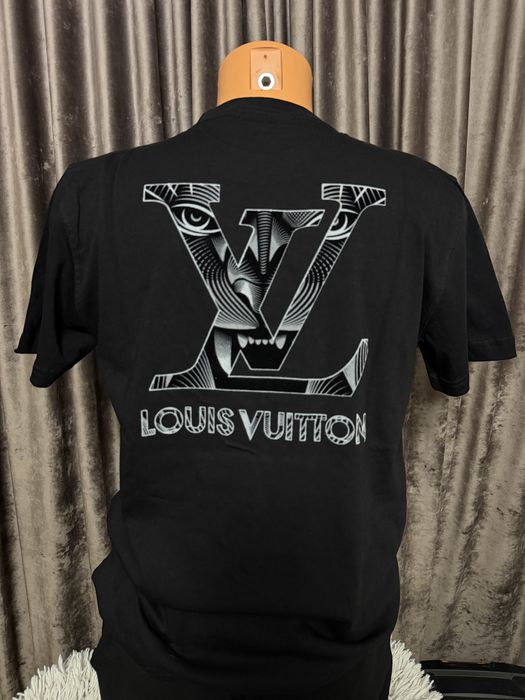 Compleu Louis Vuitton de barbat tricou plus pantalon scurt S M L XL 2XL