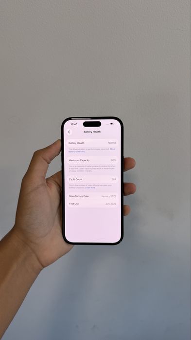 Iphone 15 negru