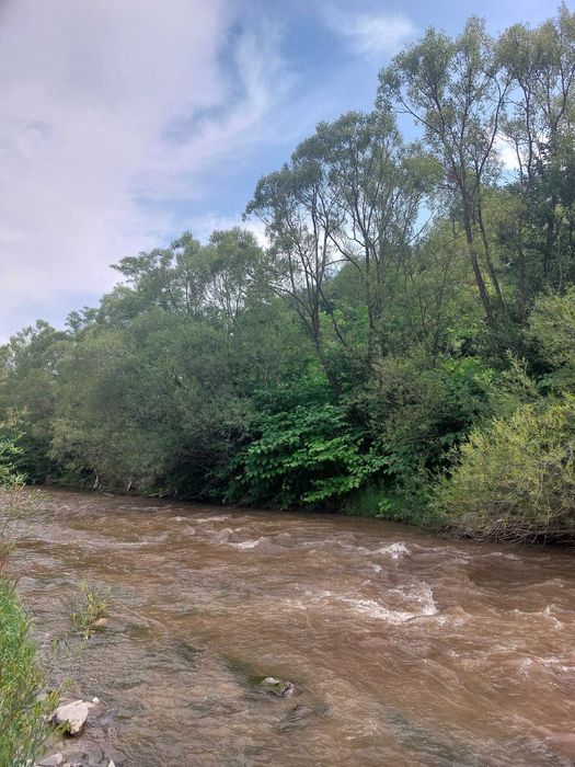 Teren deosebit, lângă Durău, loc Bradu, jud Neamț