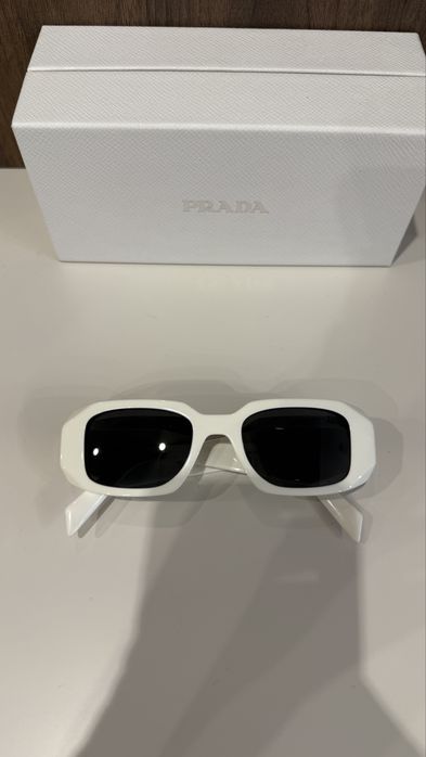 Prada слънчеви очила