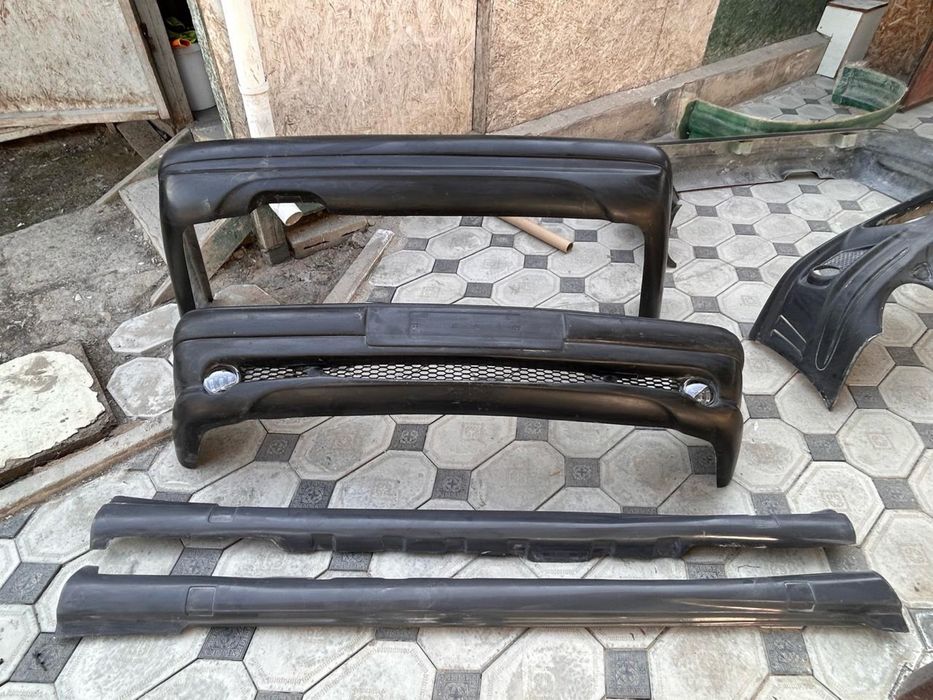 Лупарик мерс W210 W124 бампер порог