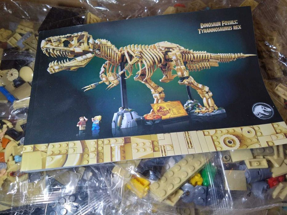 CURAND TIP Le Go Fosile fosila dinozaur T rex Jurassic 76968