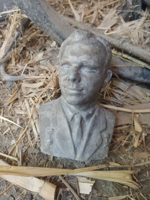 Yuriy Gagarin kaliksa sotiladi