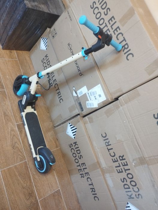 Trotineta electrica copii Isinwheel fete (portocaliu) baieti (albastru