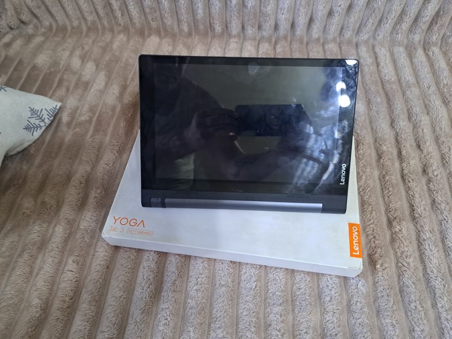 Tableta Lenovo yoga tab 3