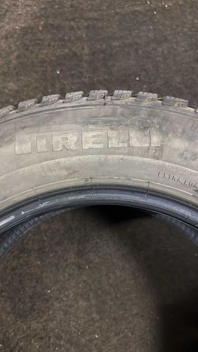 Oferta! Pirelli Cintauro 195/65 R15