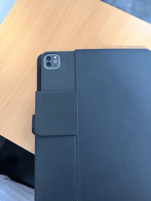 Продам Чехол Speck для iPad Pro 12.9