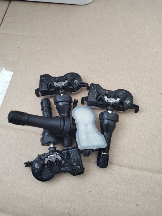 Senzori presiune roti originali Nissan Dacia Renault 400 lei