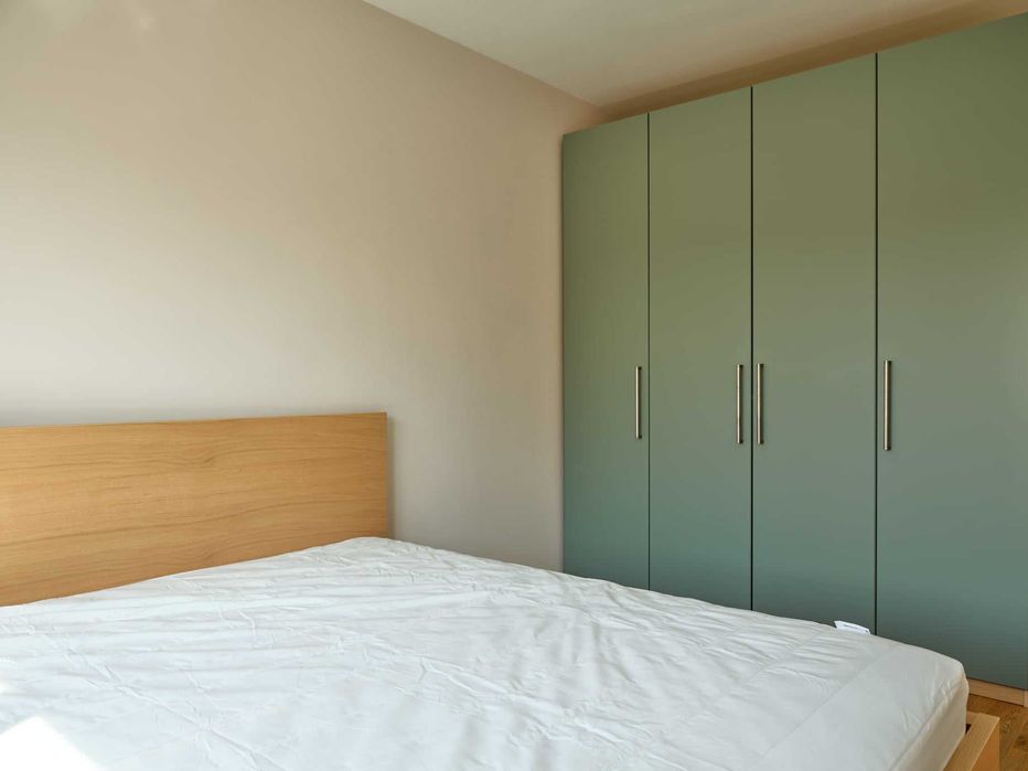 Дава се под наем Двустаен апартамент в София, Зона Б-5 - 71 кв.м за 400 € - Снимка #2