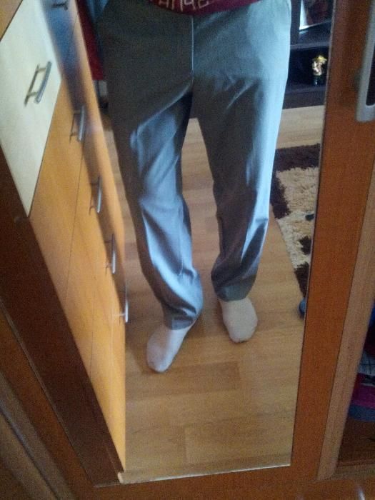 Vand costum de la House of Art,elegant,nepurtat,nr.52,subtire ,de vara