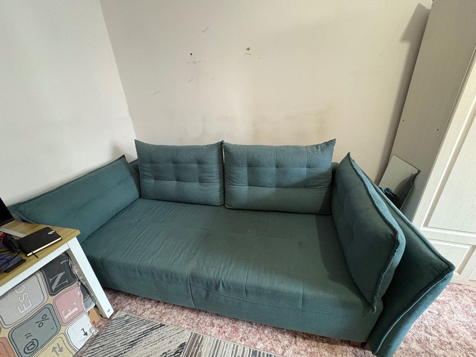Продам диван большой