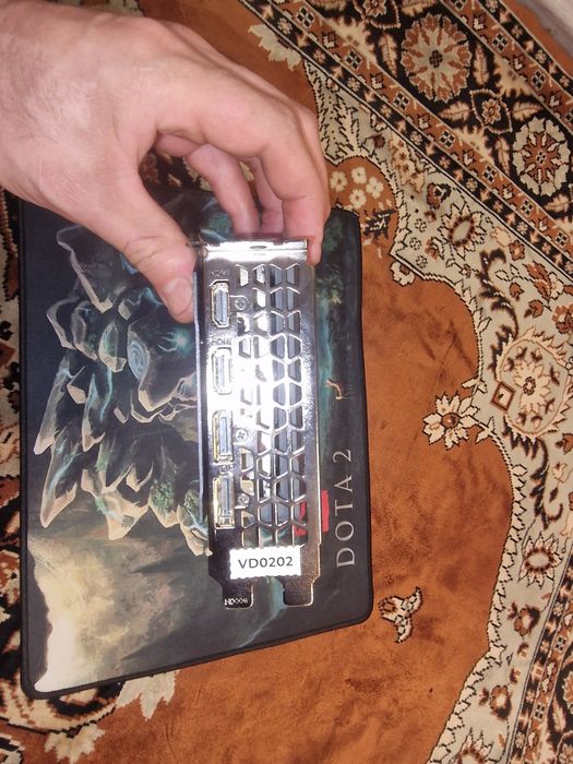 RX 6700XT 12GB EAGLE Gigabyte