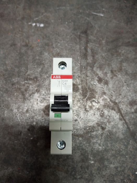 Блок питания,автоматы, розетки.