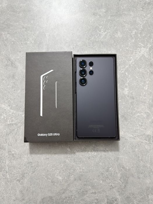 Samsung Galaxy S25 Ultra 12/256GB JetBlack