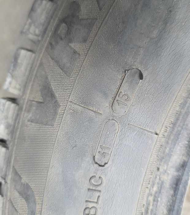 Cauciucuri iarna 215/65 r16