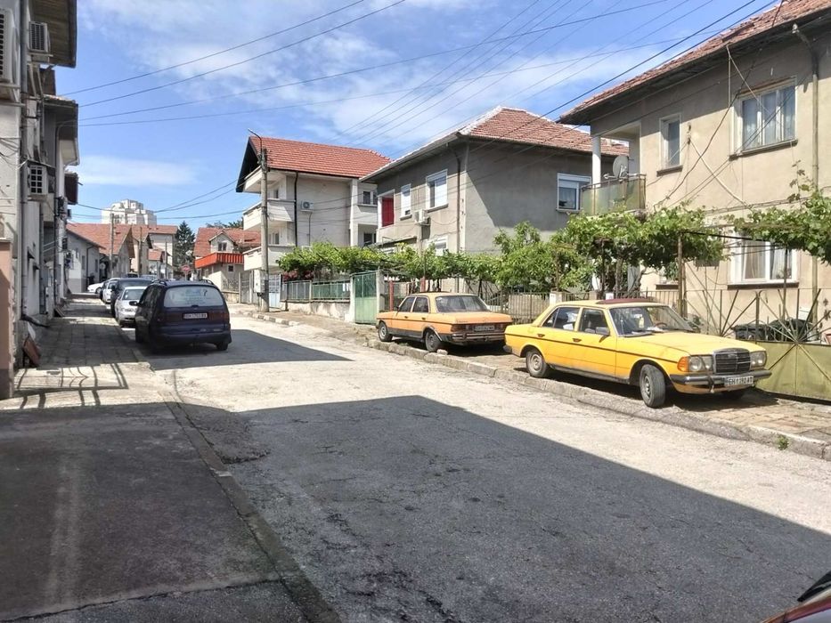 Мерцедес 123 300 Дизел и 200 Дизел