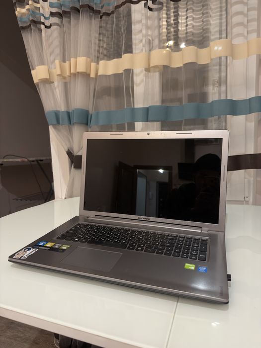 Ноутбук Lenovo 2024