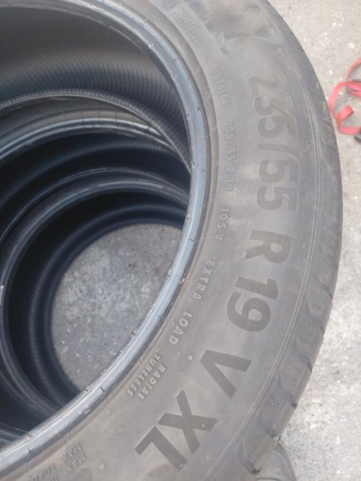 235/55/19" Continental 2бр.гуми