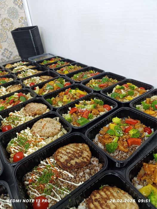 Доставка горячих обедов по городу Алматы