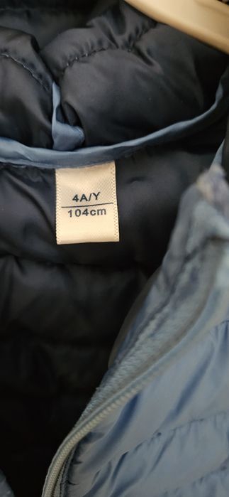 Vesta matlasata 4 ani