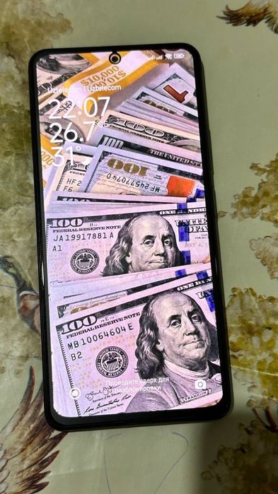 Poco f3 8/256 сатылады