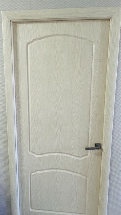 Продам двери б/у