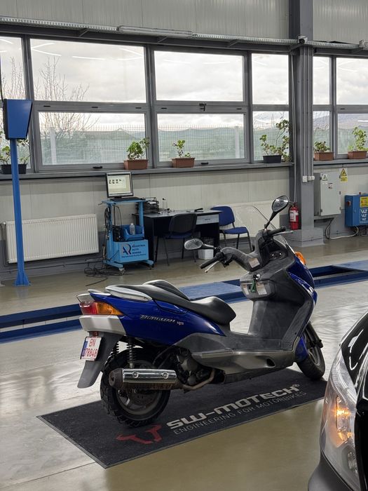 scuter(maxi) Suzuki Burgman 125 INMATRICULAT