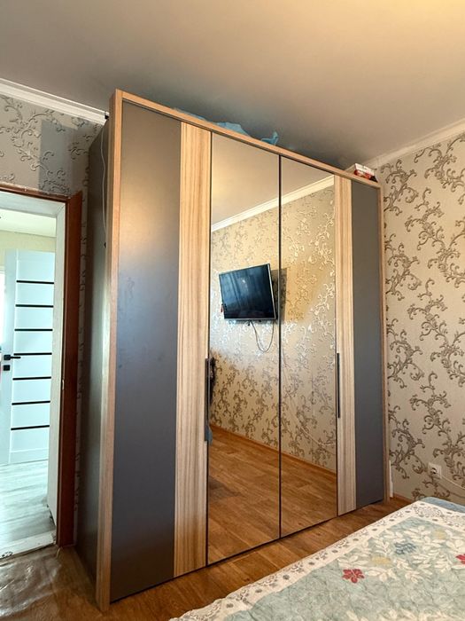 Спальний гарнитур