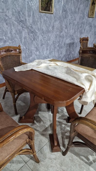 Продам столы деревянные