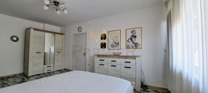 Дава се под наем Тристаен апартамент в Варна, Чайка - 110 кв.м за 698.19 € - Снимка #9