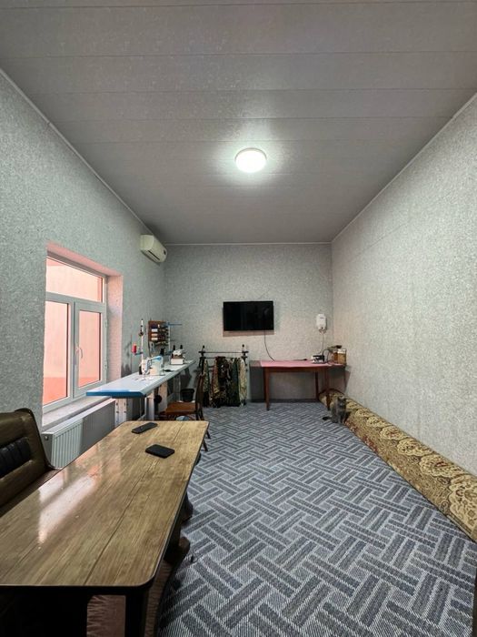 Srochna uchastka sotiladi