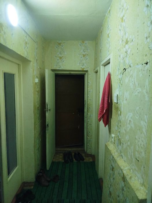 Срочна 5/1А дахасила 3 хонали уй сотилади!