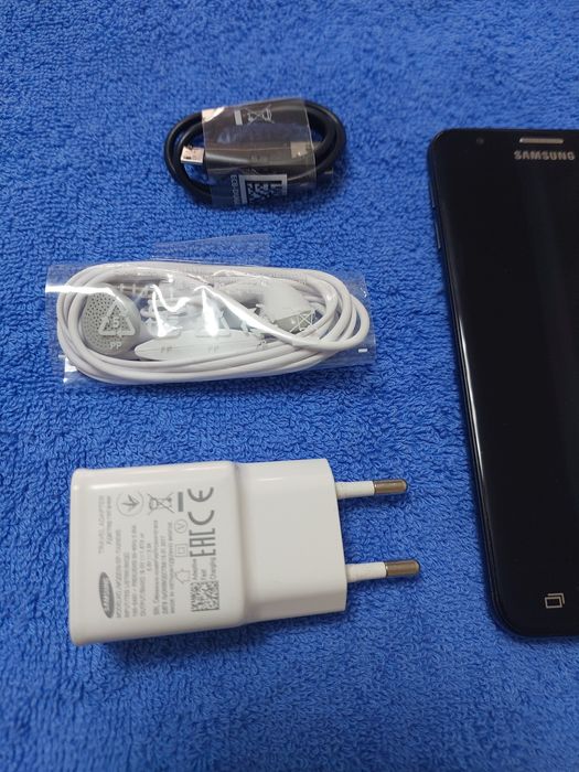 Телефон сотилади