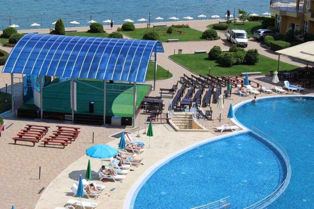 Продава се Тристаен апартамент в Ахелой - 130 кв.м за 593 €/кв.м - Снимка #16