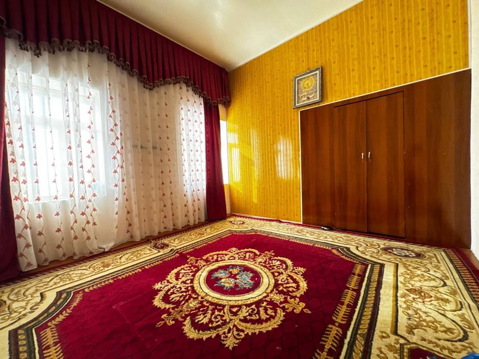 Уй сотилади барча шароит мавжуд