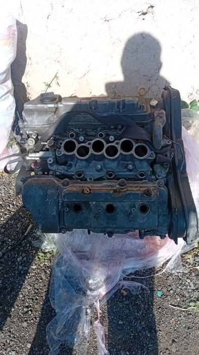 Продаю мотор от лексус 300