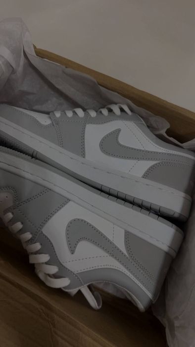 Кроссовка Nike хорошая качество