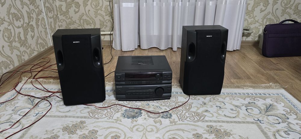 Музыкальный центр с блютусом