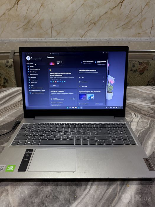 Продается новтбук Lenovo  ideapad 3