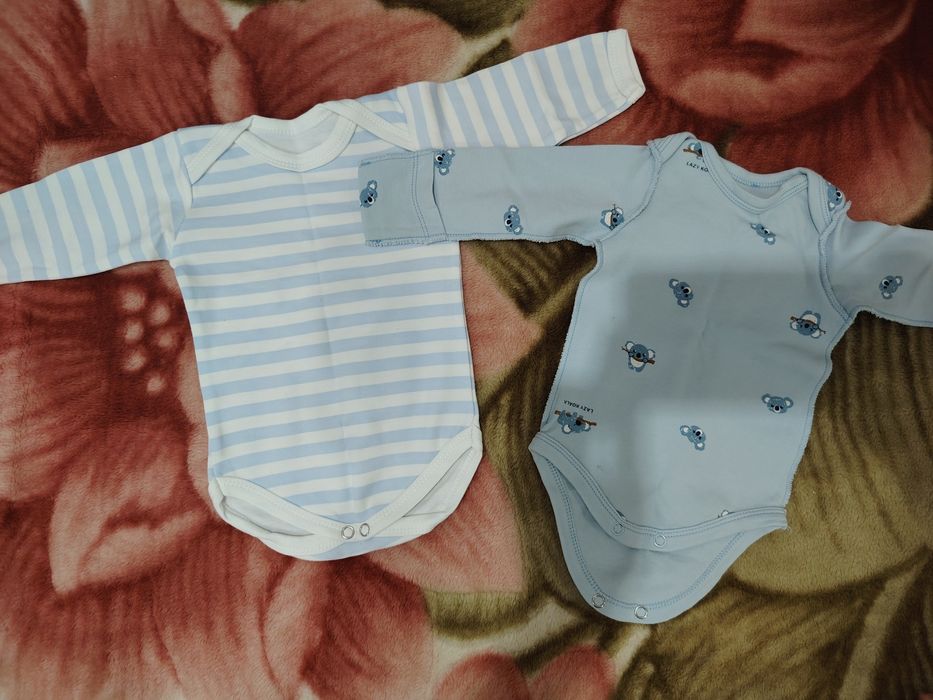 Продам детские вещи