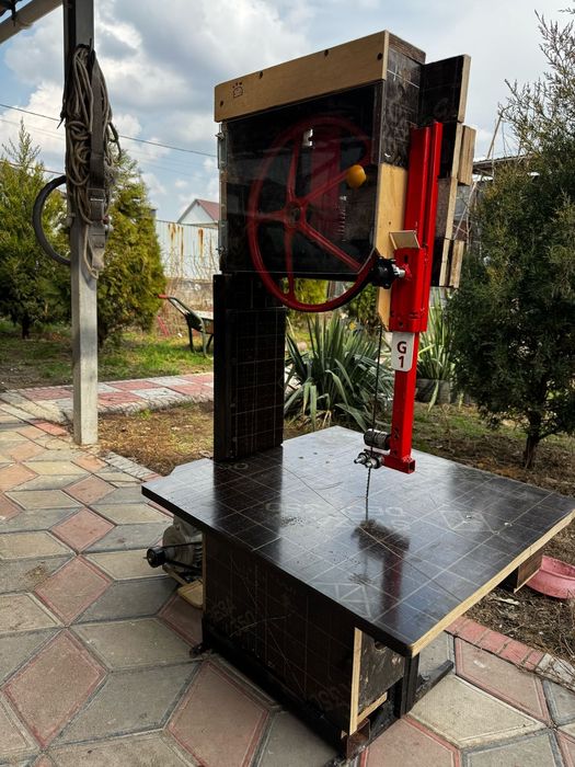 Продам ленточную пилу