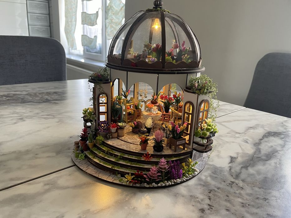 vand puzzle 3d asamblat