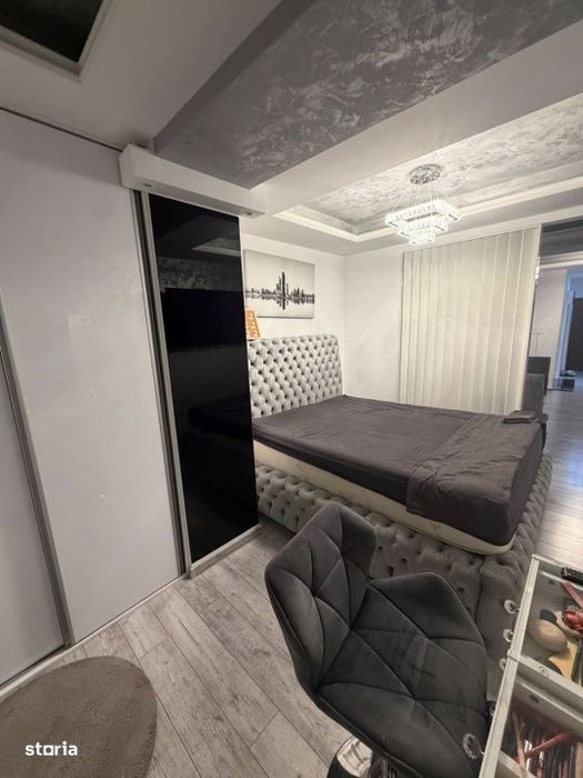 Apartament 3 camere de Inchiriat strada Verii