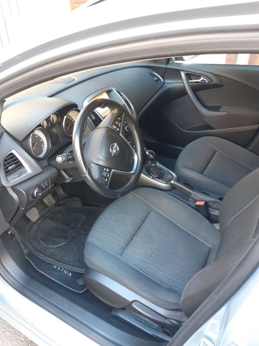 Opel Astra 4 usi