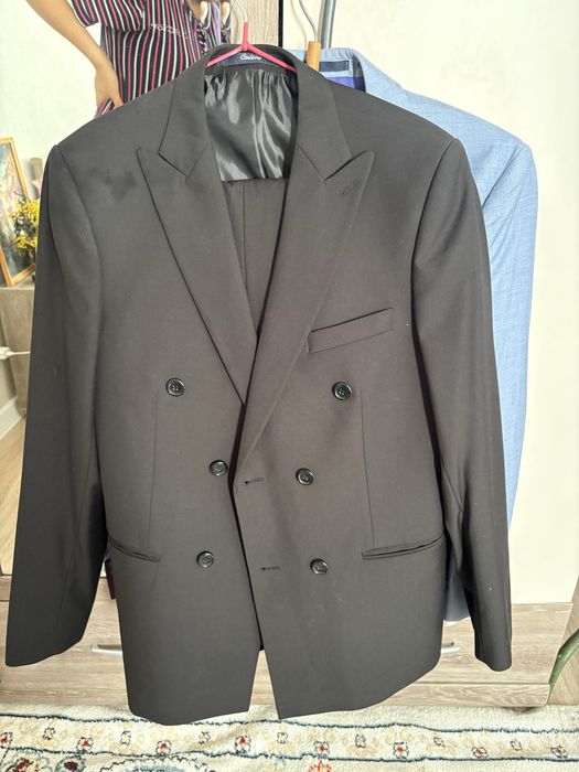 Двойка костюм продам