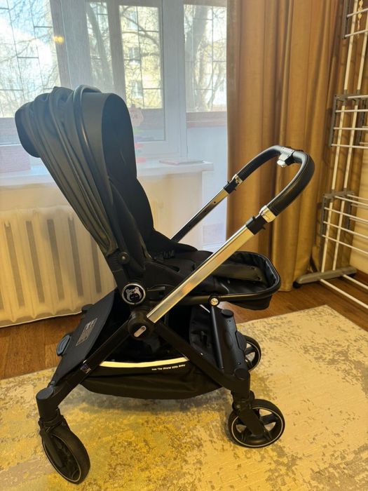 Продам детскую коляску