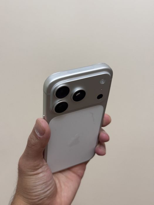 Iphone 17 Pro. 256гб. Акб 95%